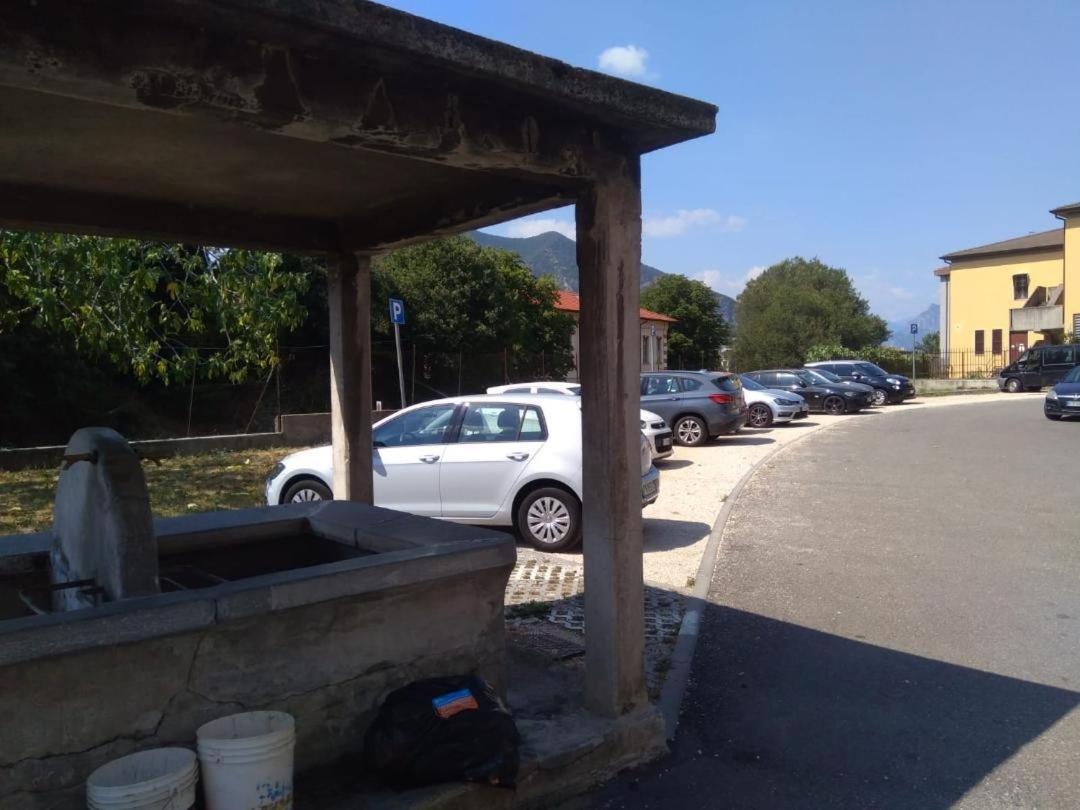 איסאו La Corte Del Castello מראה חיצוני תמונה