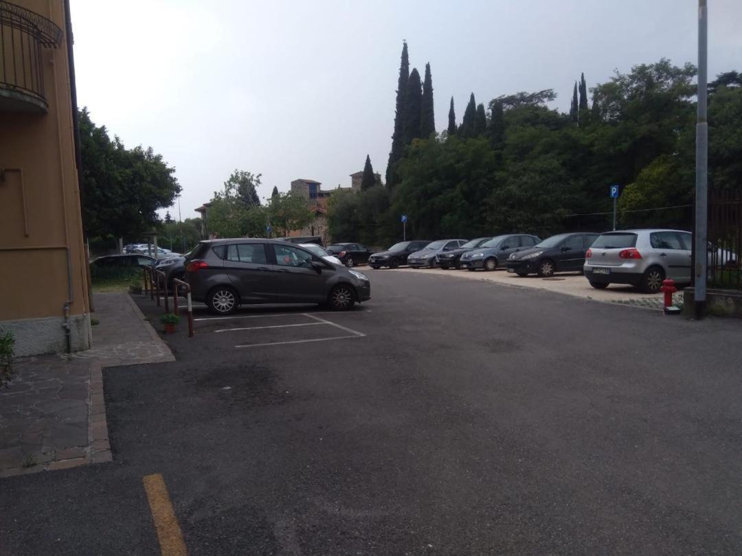איסאו La Corte Del Castello מראה חיצוני תמונה